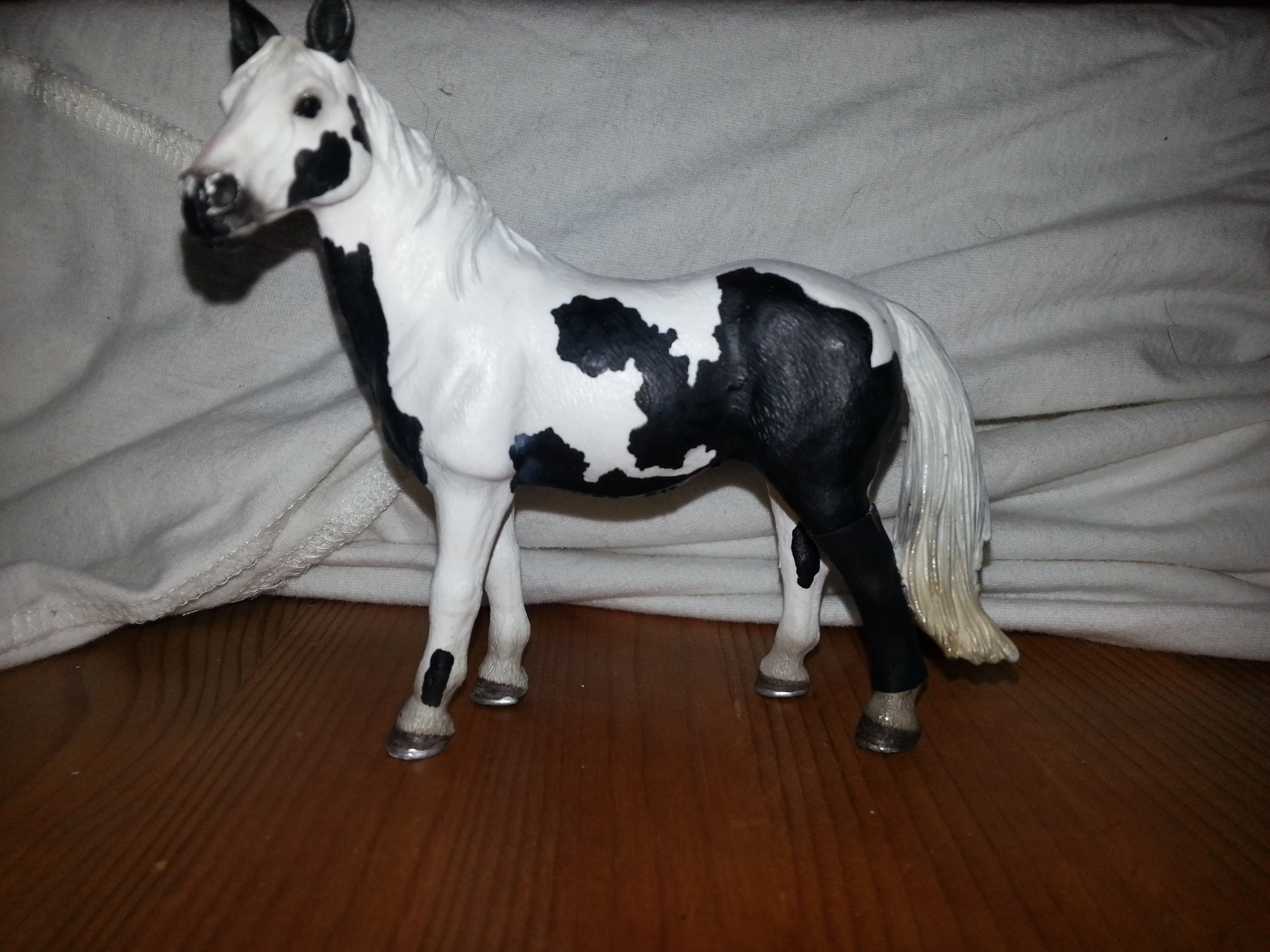 Schleichpferde reparieren